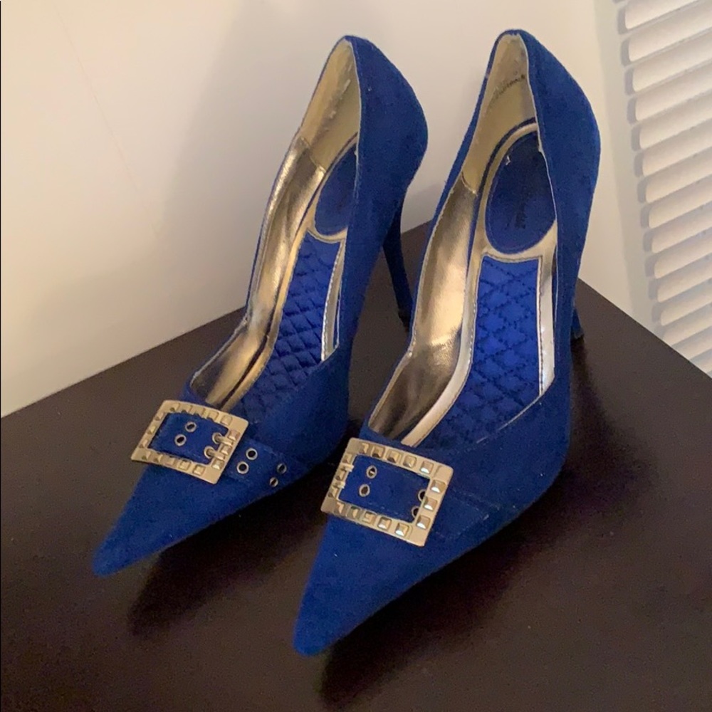 Anne Michelle pumps